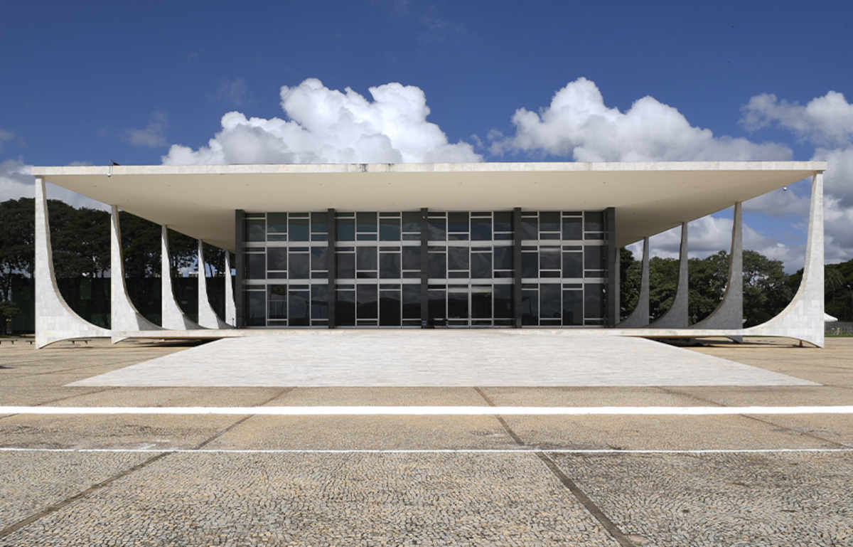 Abrint pede ao STF suspensão de atesto fiscal e trabalhista exigido pela Anatel
