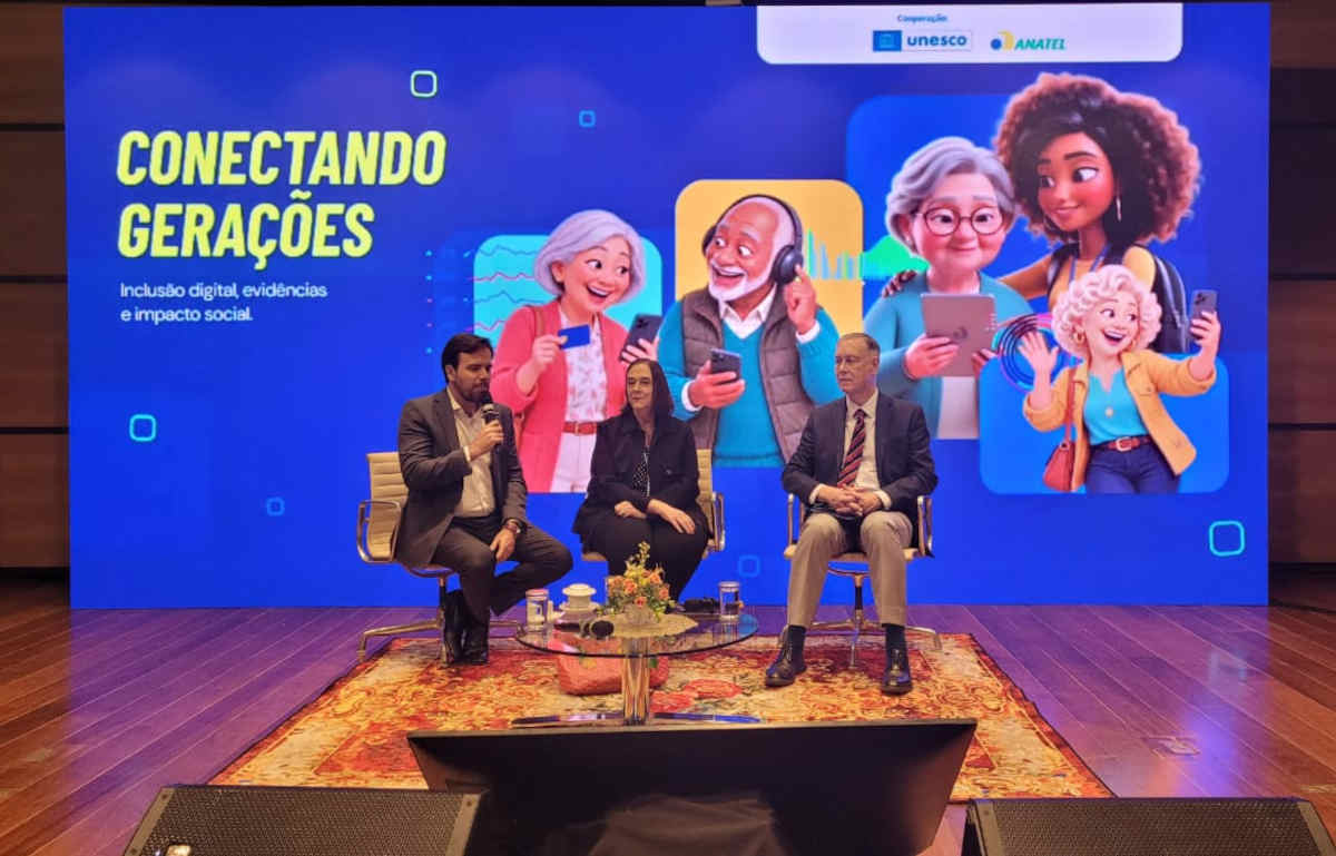 Anatel quer transformar diagnóstico sobre idosos em políticas de inclusão digital